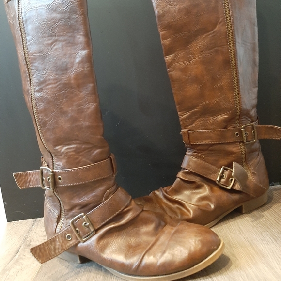 Shoes - 🔴2/$15 Brown faux leather boots buckles vegan 38
